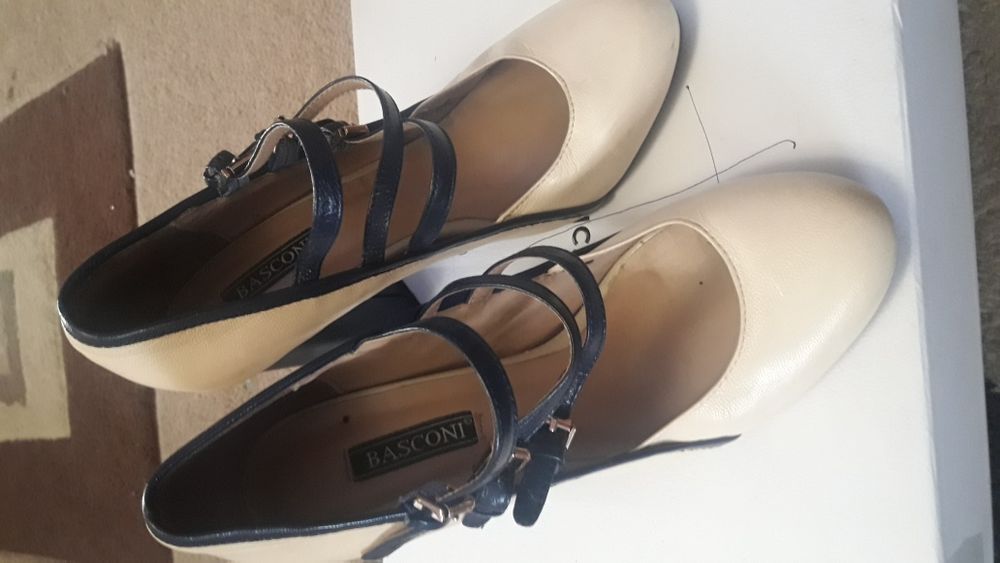 Продам туфли