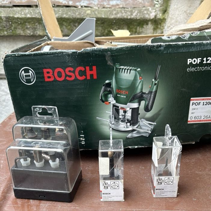 Freza electrica BOSCH POF 1200 AE, 28000rpm, 1200W