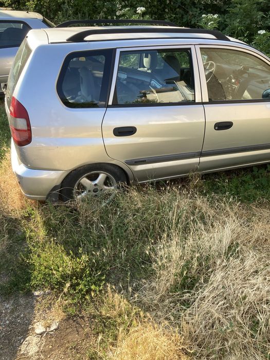 Митсубиши Спейс стар 1.6