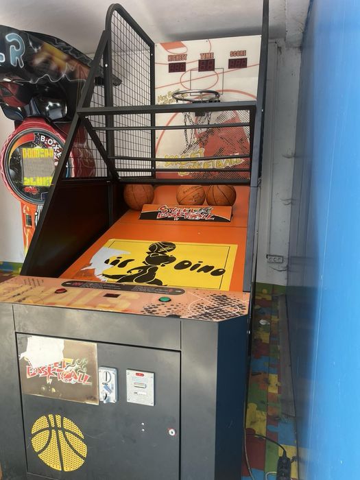 Атракциони различни видове