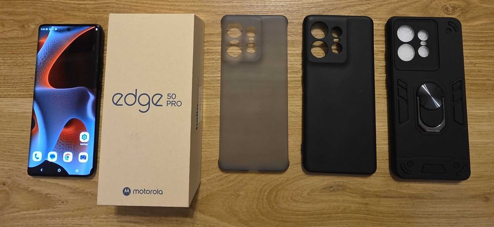 Vand Motorola Edge 50 Pro garantie 2 ani
