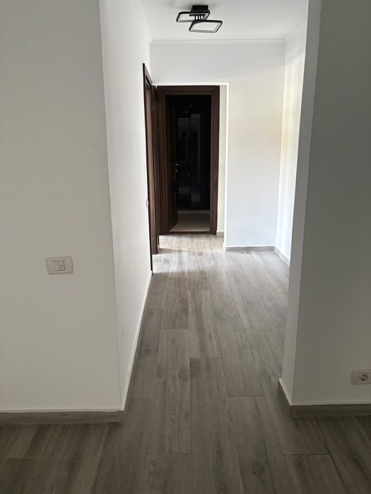 Vand apartament 3 camere - parter - renovat - boiler