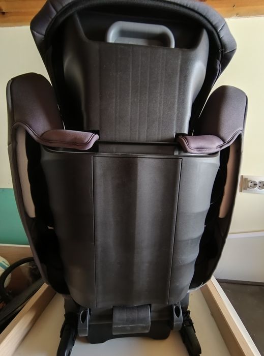 Детско столче за кола RICADO Изи фикс тъмно сиво