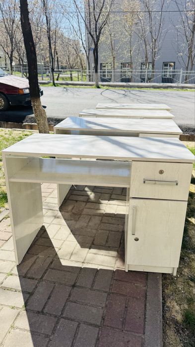Салоннын стол стулдеры бар сатылатын новый