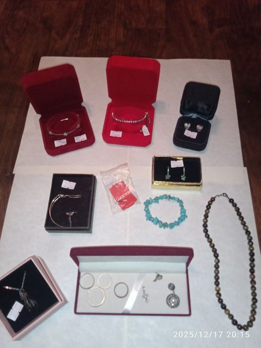 Продам серебряные украшения