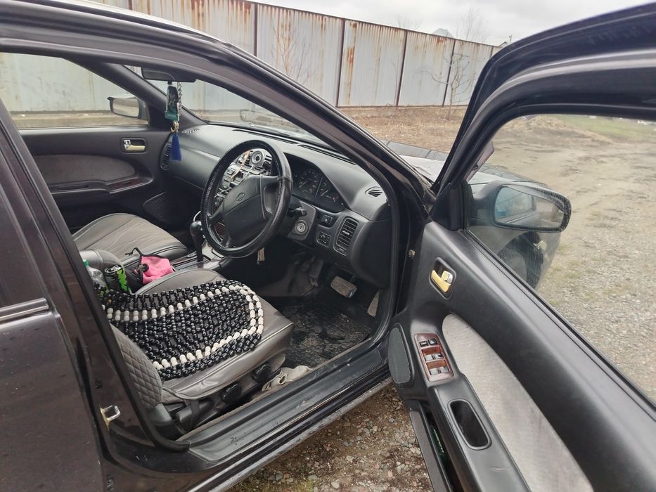 Продам машину срочно