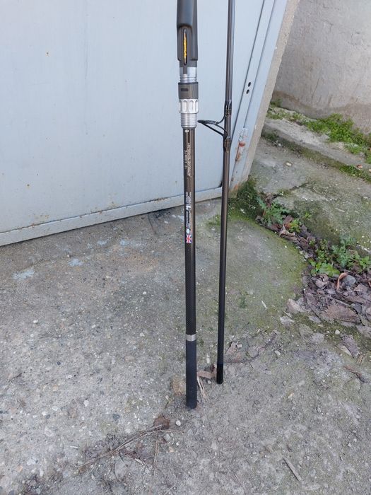 Vând 3 lansete crap Century ncs 13ft 3,5 lbs