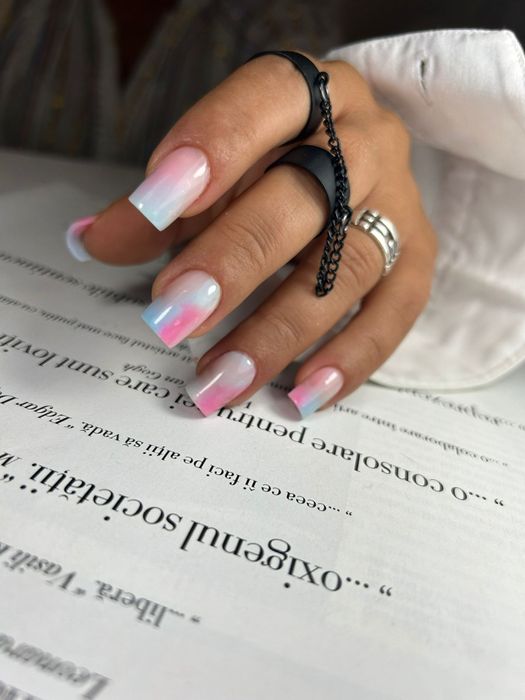 Manechiura . Pedichiura