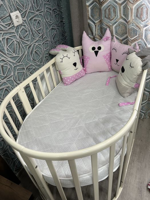 Продам детскую кроватку