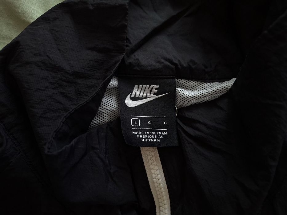 Nike-Ориг. Дамско тънко Яке
