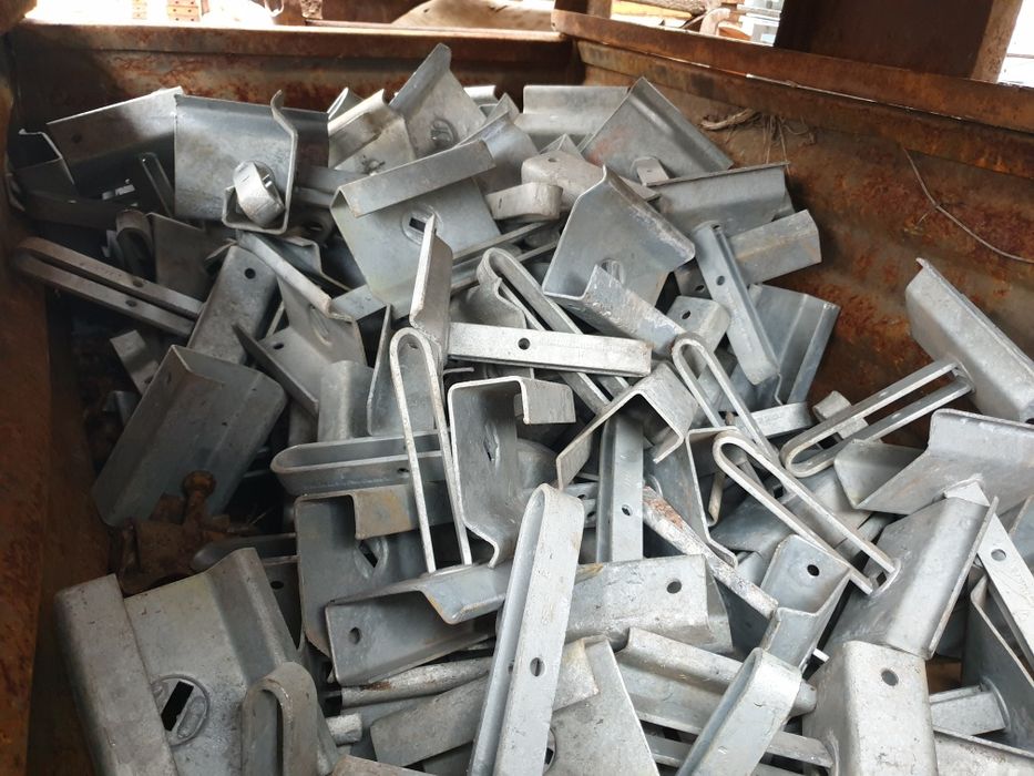 Кофражни вилици Peri