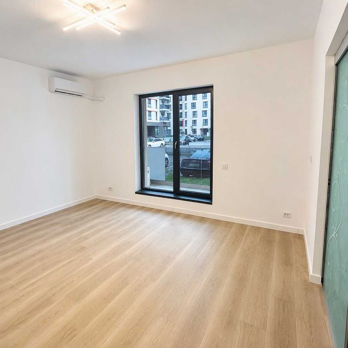 Spațiu Birouri / Cabinet / Salon 48mp Parter Exigent Plaza Faza 5 - OpenSpace/Compartimentat