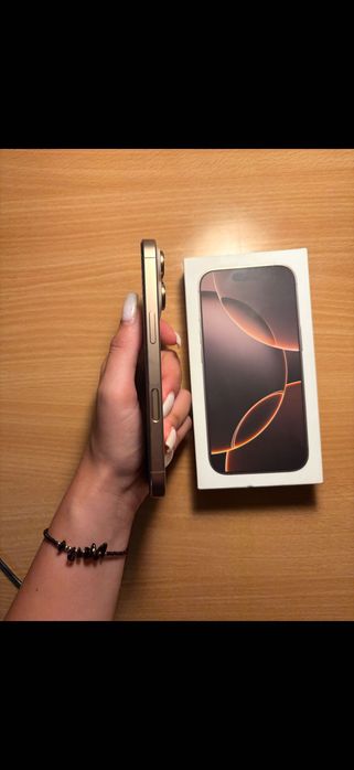 iphone 16pro 93% battery