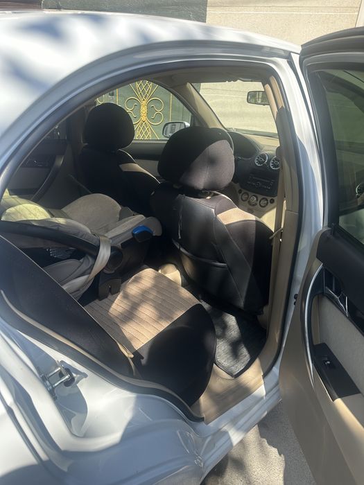 Nexia 3 avtomat 1 qol haydalgan 124 km yurgan moshina sveji barakali