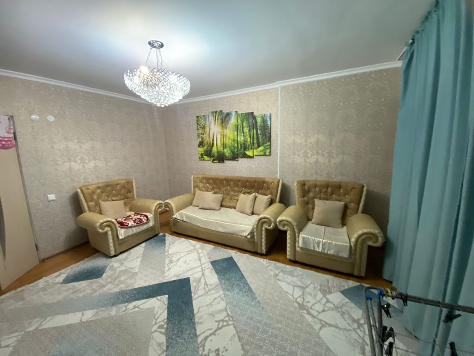 Продам диван и спальный мебель