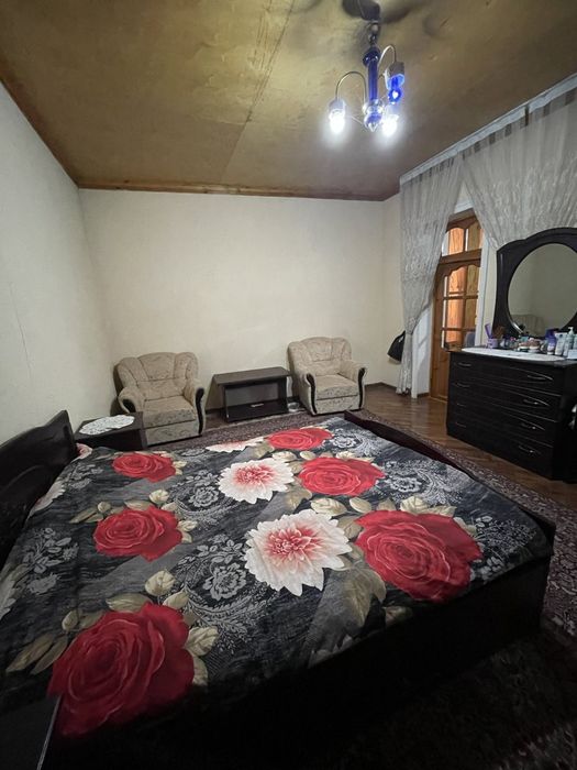 Продаётся участка рядом метро Шахристанский (Ест бартер)