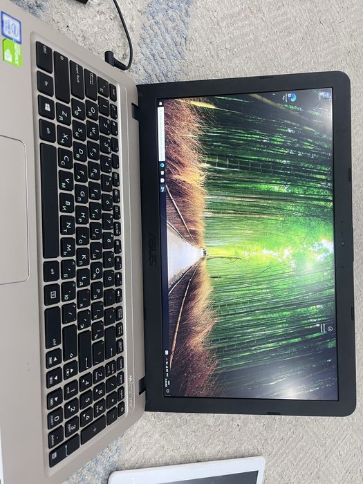 Продам ноутбук б/у