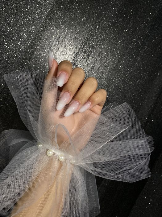 Unghii cu gel Corbeanca