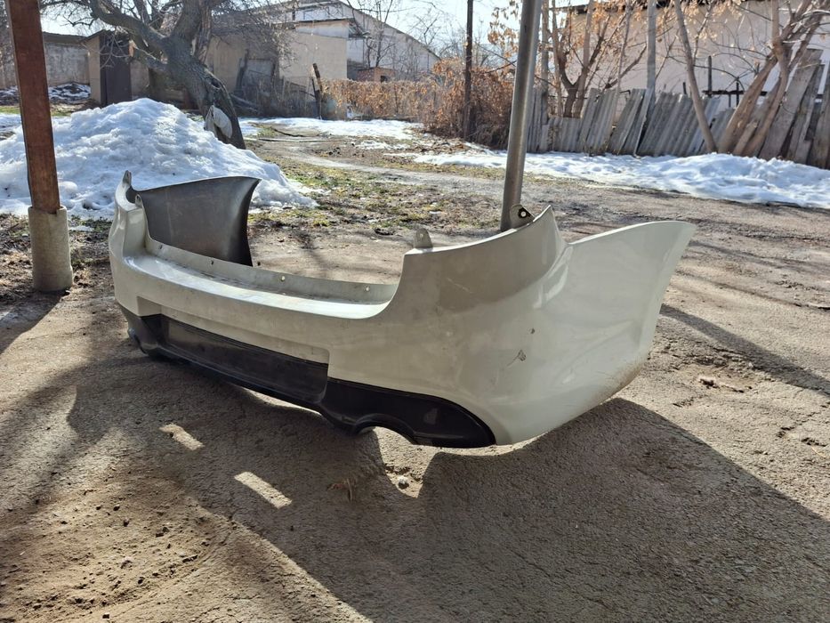 Продам бампера и фары