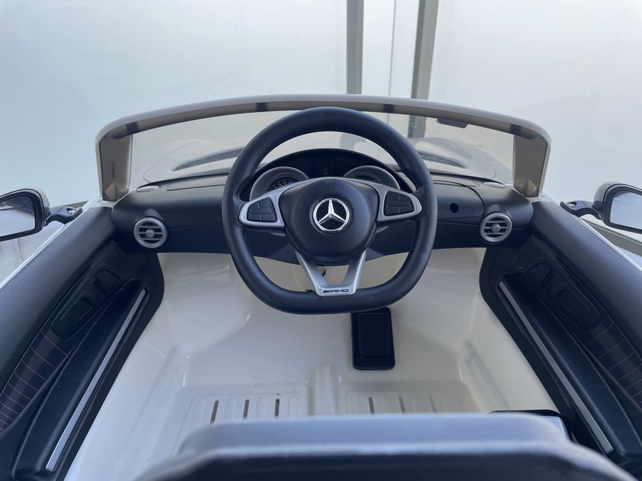 Masinuta electrica pt copii, Mercedes-AMG GT fara telecomanda