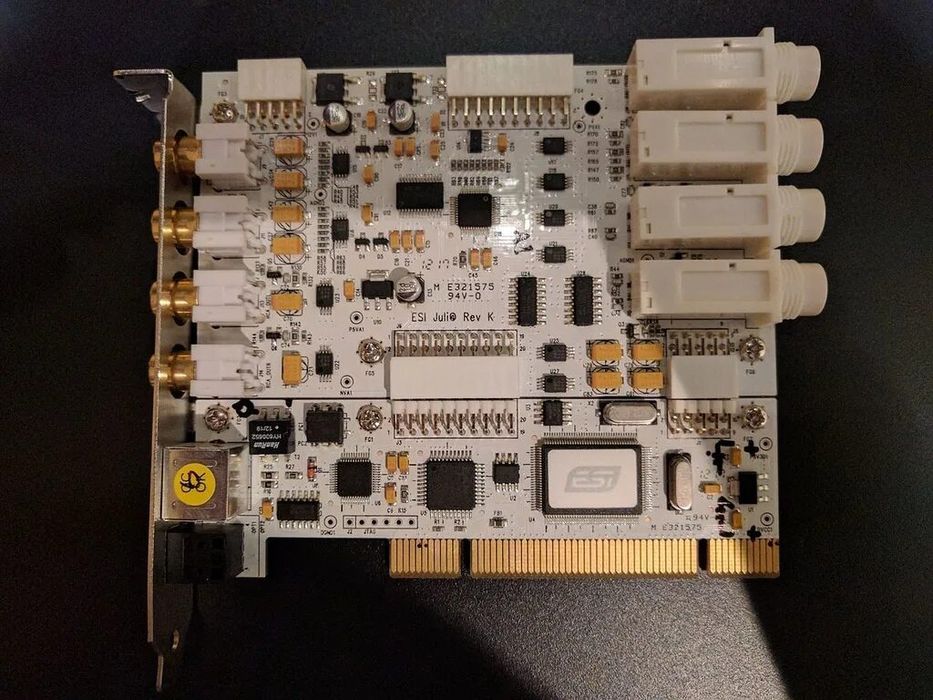 ESI Julia Продается