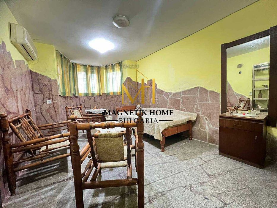 Дава се под наем Многостаен апартамент в Бургас, Център - 100 кв.м за 280.5 € - Снимка #5