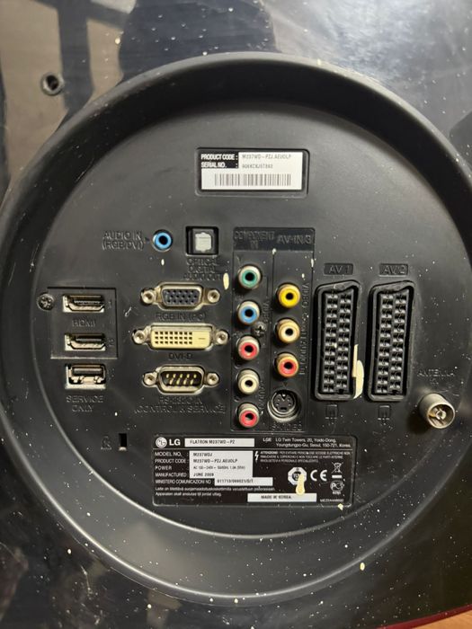 Монитор/телевизор LG Flatron M 237WDс-тюнером