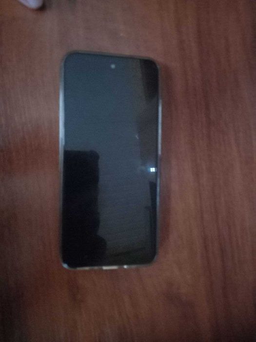 Телефон на продаже