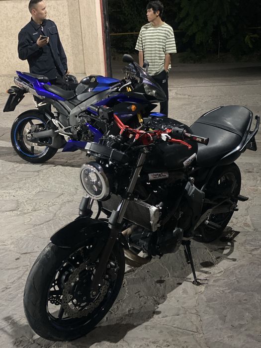 Мотоцикл спорт турист