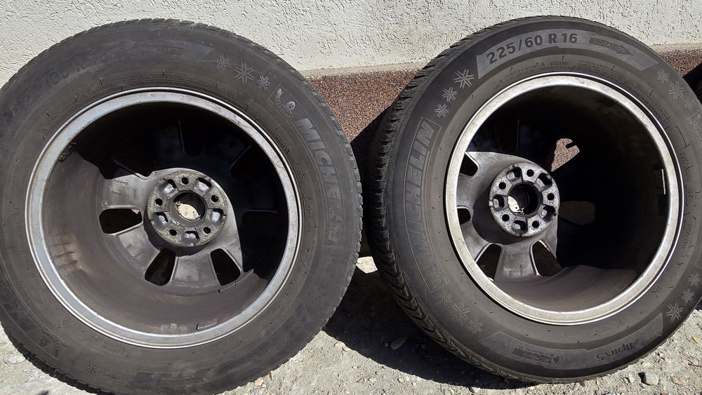 VÂND Set Complet Jante Originale Audi + Anvelope Iarnă Michelin Alpin — 225/60 R16