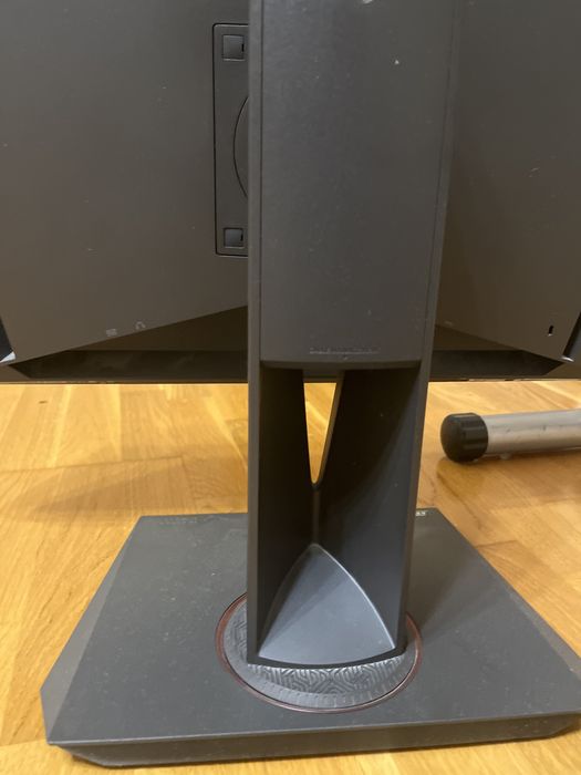 Монитор Asus ROG245 144Hz