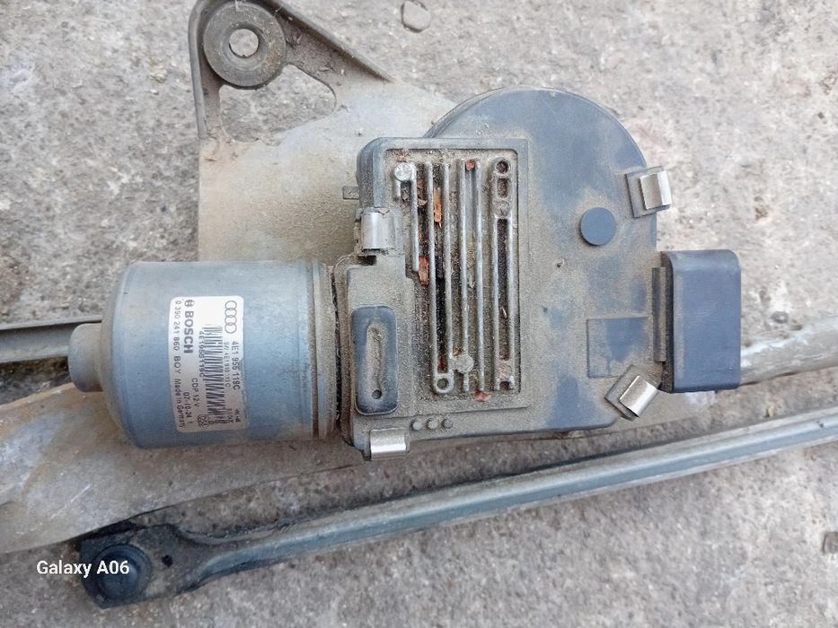 Ansamblu ștergătoare/motoras ștergătoare fata audi a8 D3 2008-2009