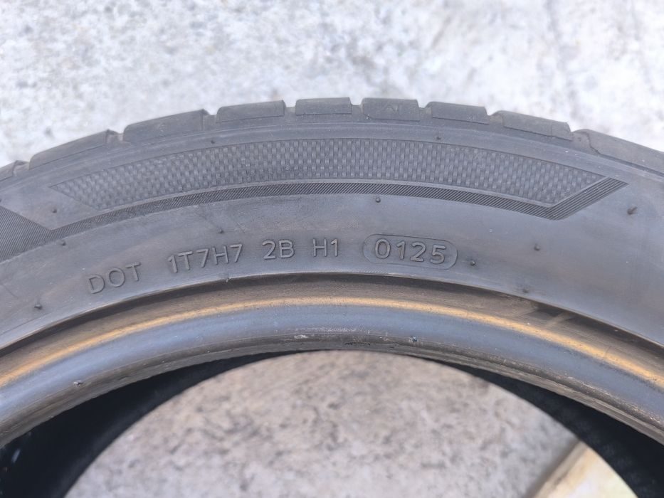 Два броя летни гуми Hankook Ventus 245/45/19