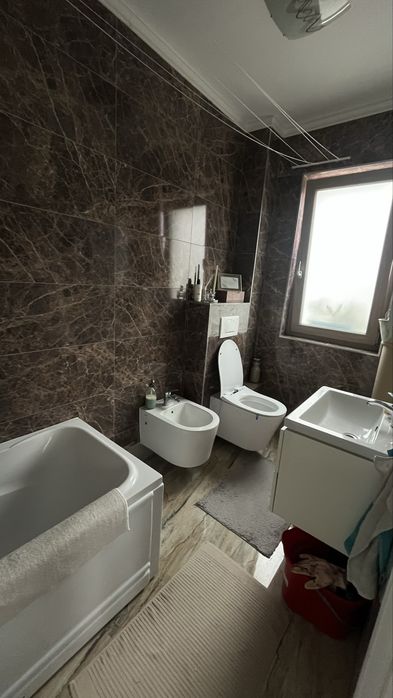Vand apartament 1 camera, Iasi, Mall Moldova, loc de parcare, Valea Lupului