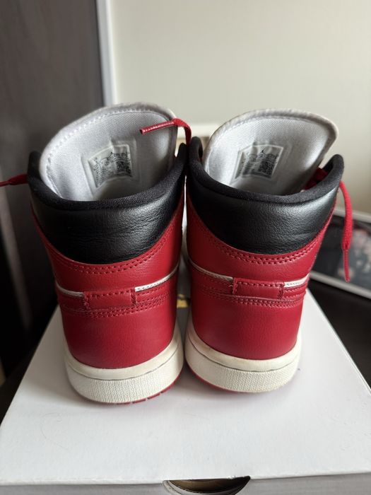 Adidasi AIR JORDAN 1 Mid