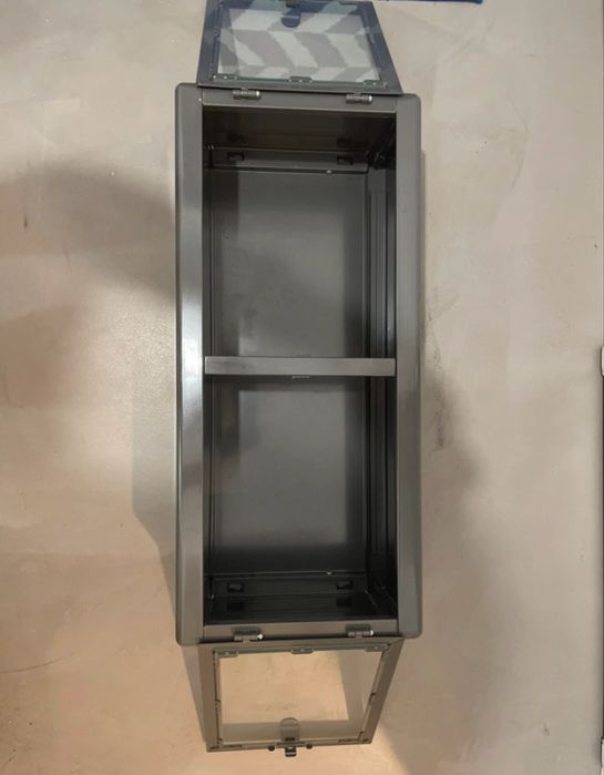 Cabinet sticla Ikea