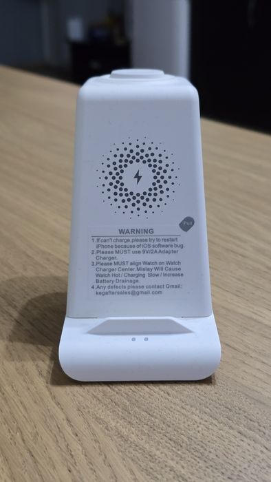 Stație de încărcare Wireless 3 în 1 (telefon/căști/ceas)