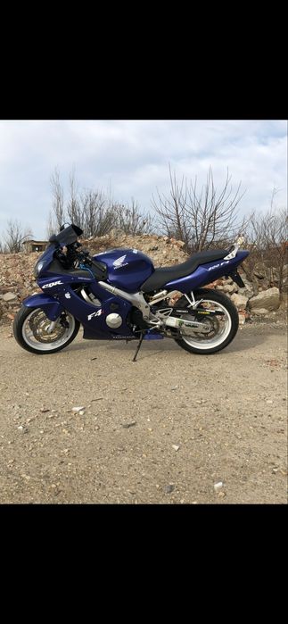 Honda cbr600, f4i