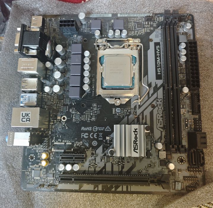 Продам материнскую плату Asrock H510M-HVS с процессором  i5-11400f