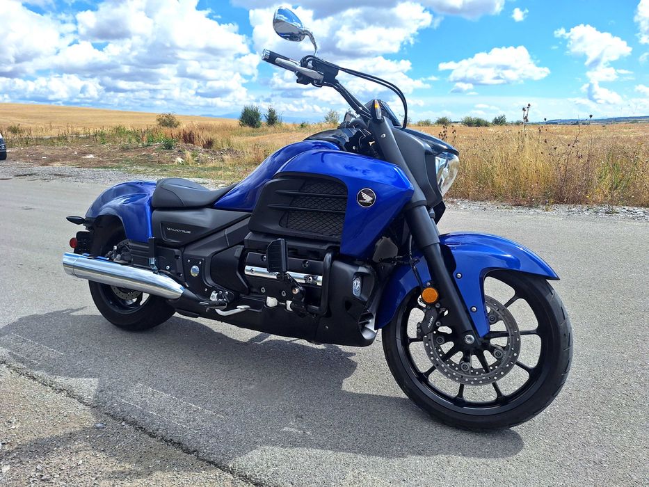Honda valkyrie 1800