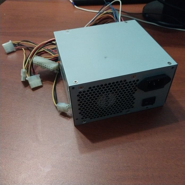 Продам Блок питания 350W