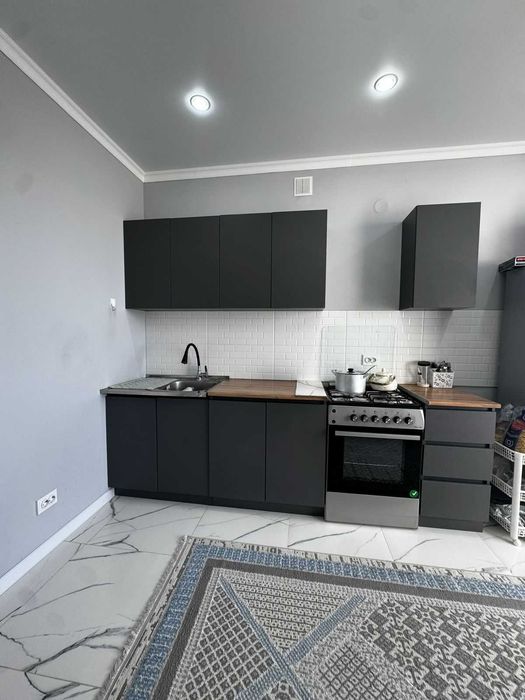 Продам 1комн кв Батыс с ремонтом