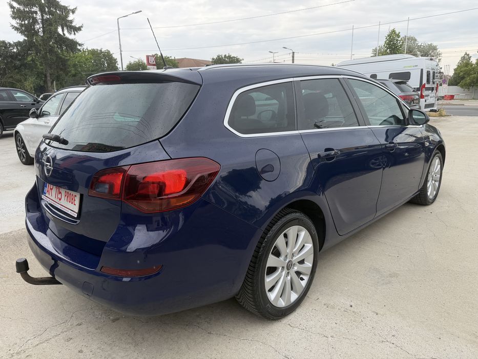 OPEL Astra 2011 — imagine 5