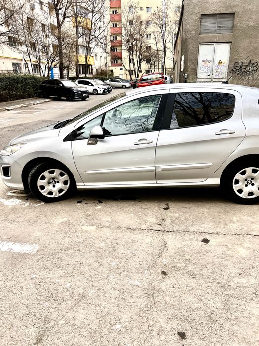 Peugeot 308 / 1.6 Hdi / 2012