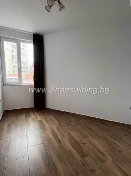 Дава се под наем Офис в Пловдив, Сточна гара - 120 кв.м за 618.12 € - Снимка #3