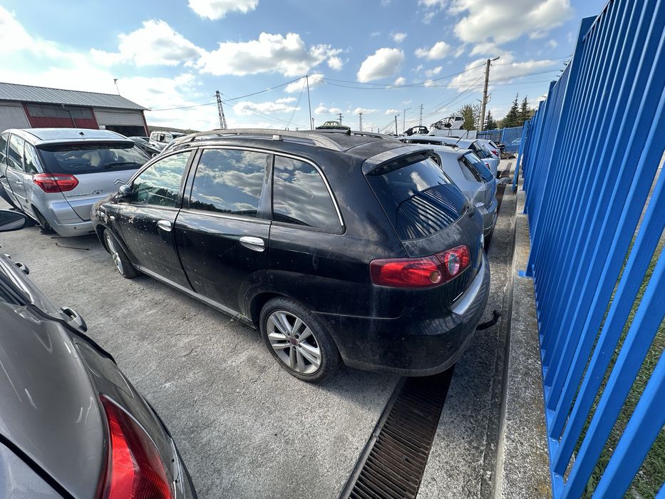 Fiat Croma 1,9 mjet 150 НА ЧАСТИ