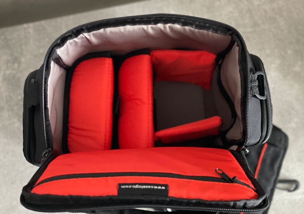 Сумка Case Logic DCB-307 Black