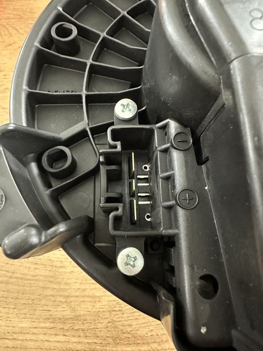 Хайландер моторчик печки