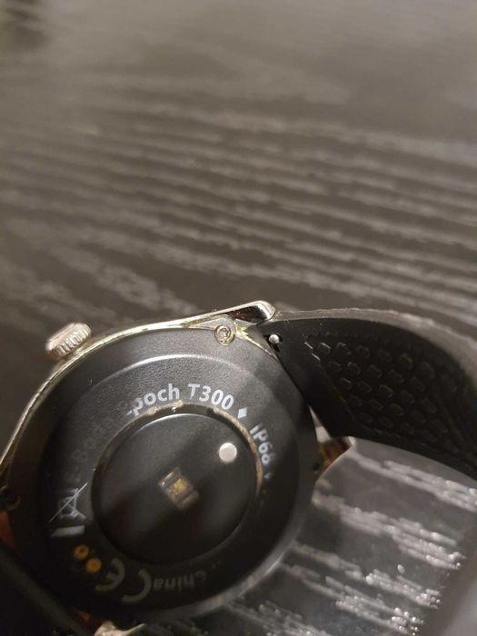 Michael Kors Dylan si E-Boda Epoch T300