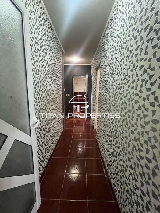 Дава се под наем Тристаен апартамент в Варна, Цветен квартал - 65 кв.м за 600 € - Снимка #7